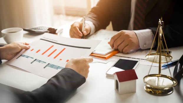 Business tax lawyer