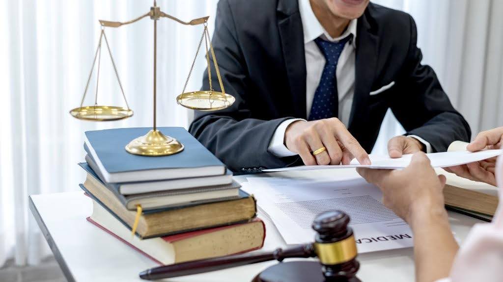 Tampa tax attorney helping with IRS issues